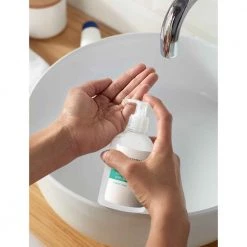 Bath & Body Avon Care Tea Tree Hand Wash - 250ml