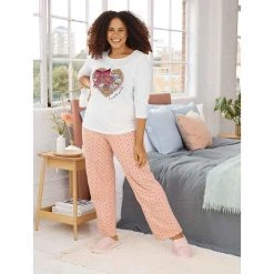 Avon Cosmetics Girls’ Night In PJ Fashion