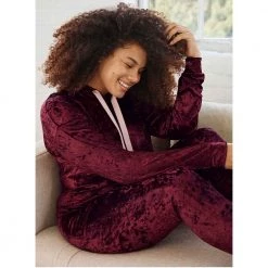 Avon Cosmetics Crushed Velvet Lounge Set