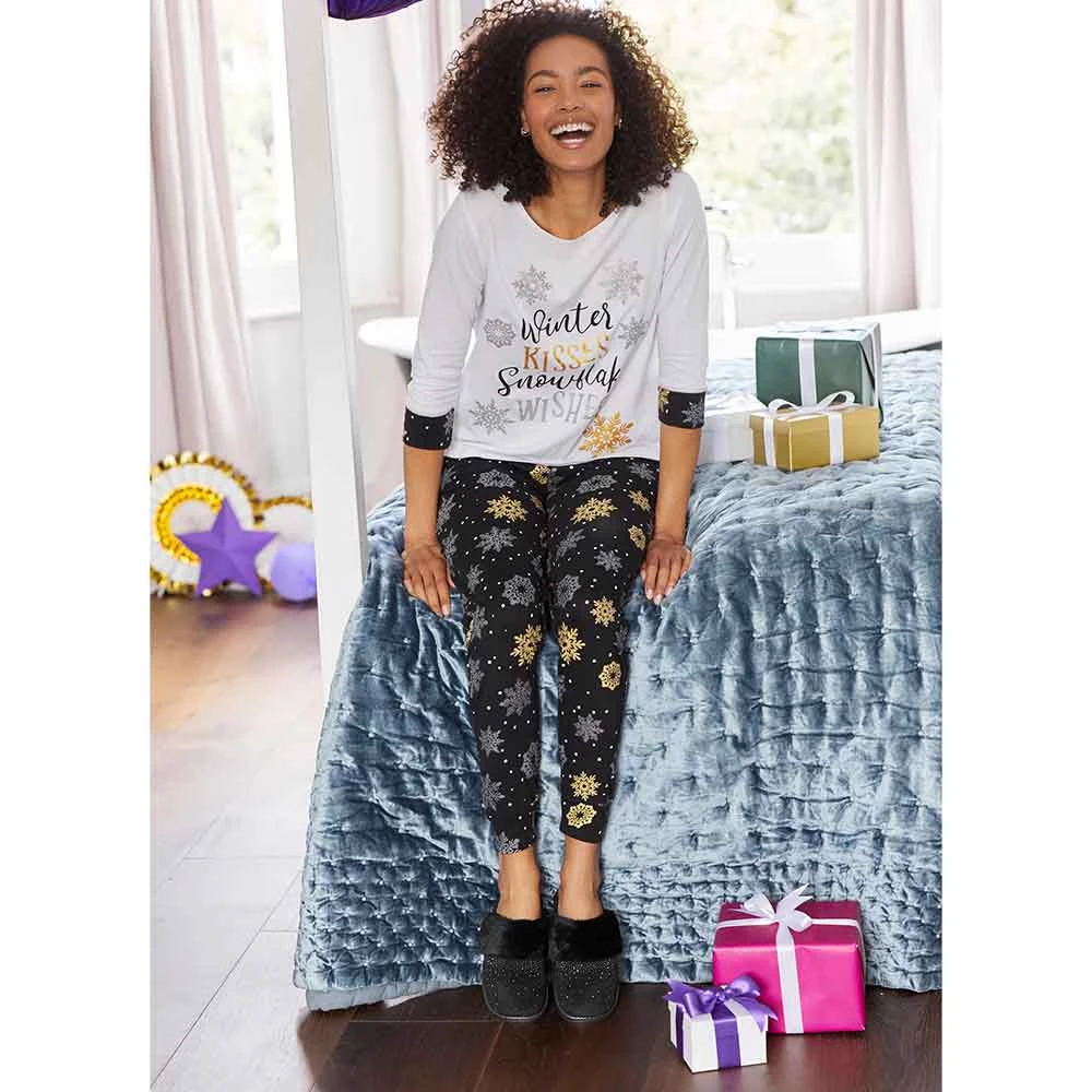 Avon Cosmetics Glitter Snowflake PJs Pyjamas 3 Avon Cosmetics Glitter Snowflake PJs Pyjamas