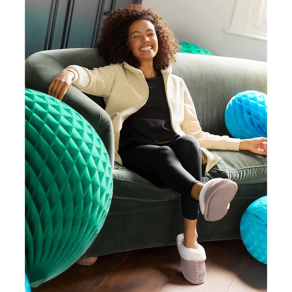 Avon Cosmetics Suede Slippers 4 Avon Cosmetics Suede Slippers