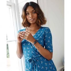 Avon Cosmetics Niko Watch Fashion