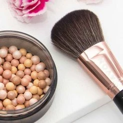 Avon Cosmetics All-Over Face Brush Make-up