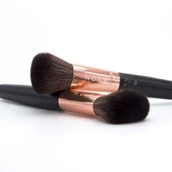 Avon Cosmetics All-Over Face Brush Make-up