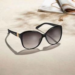 Avon Cosmetics Dune Sunglasses