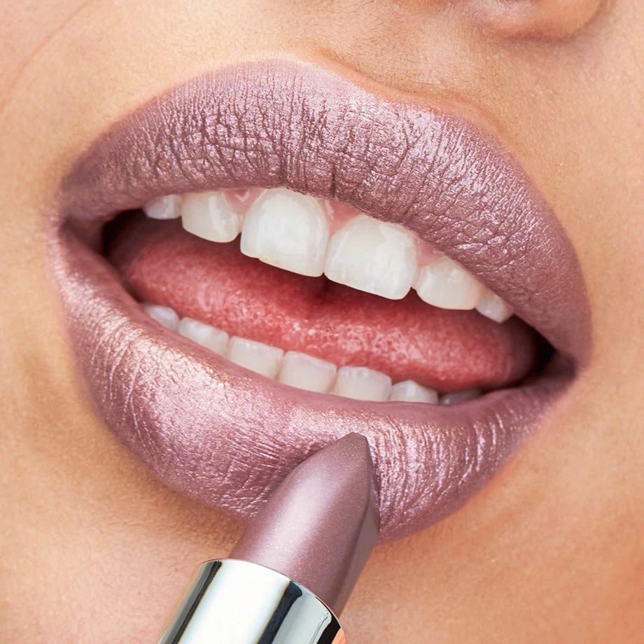 Avon Cosmetics New Ultra Shimmer Lipstick 8 Avon Cosmetics New Ultra Shimmer Lipstick