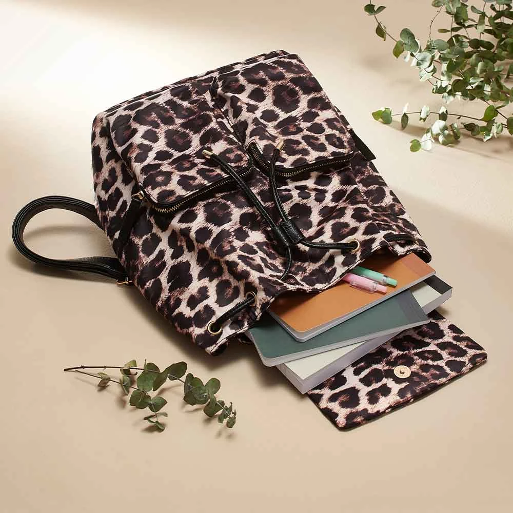 Avon Cosmetics Lipsy Backpack 3 Avon Cosmetics Lipsy Backpack