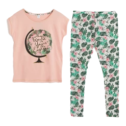Avon Cosmetics Fashion World Is Yours To Explore PJs