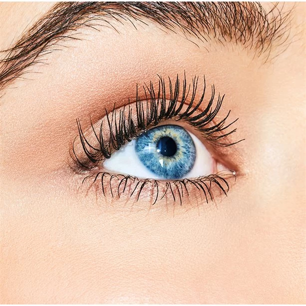 Avon True Make-up Unlimited Instant Lift Mascara 5 Avon True Make-up Unlimited Instant Lift Mascara