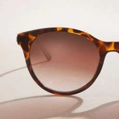 Fashion French Connection Sunglasses