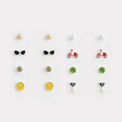 Avon Cosmetics New Sofia Earring Set