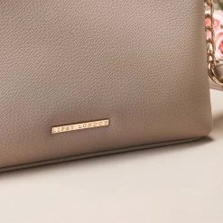 Avon Cosmetics Lipsy Cross Body Bag 5 Avon Cosmetics Lipsy Cross Body Bag